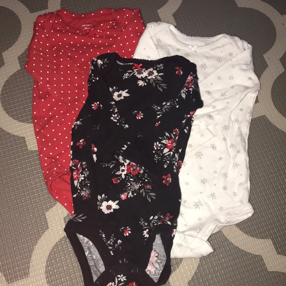 Baby long sleeve onesies